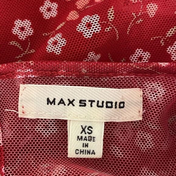 🔥3/$20🔥 Max Studio mesh floral print blouse size XS - Picture 8 of 11